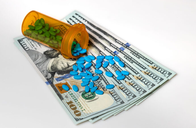 How to Save on Senior Medication Costs